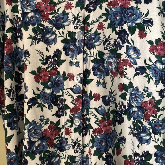 Vintage Fritzi short sleeve floral button down blouse - Picture 2 of 7
